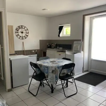 Studio Equipe Proche Ile D'oleron - Marennes Apartment Bourcefranc